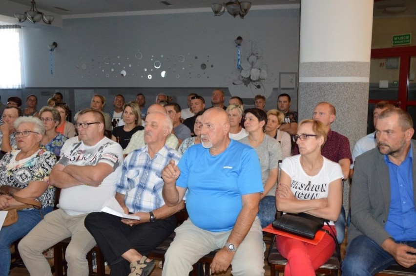 Burmistrz Wąsosza przekazał radnym i sołtysom informacje o funduszu sołeckim i budżecie obywatelskim [ZDJĘCIA]