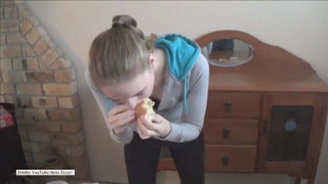 Wideo dnia: Modelka pochłania 10 burgerów w 5 minut [WIDEO]
