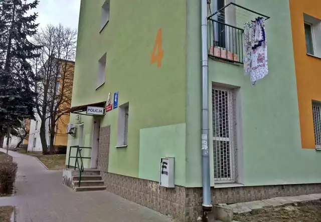 Komisariat na Witominie siedzibę ma w bloku mieszkalnym