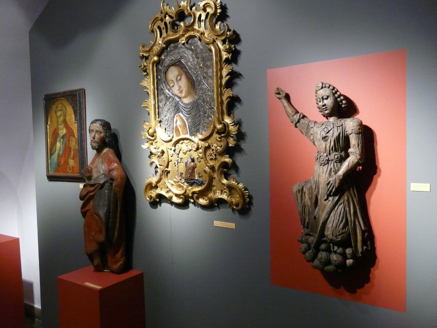 Stałą wystawę sztuki można ogladać w sieradzkim muzeum