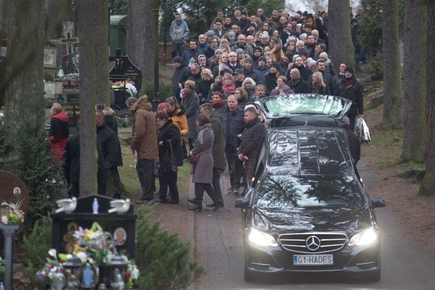 Na Starym Cmentarzu w Słupsku pożegnaliśmy Arkadiusza Sipa