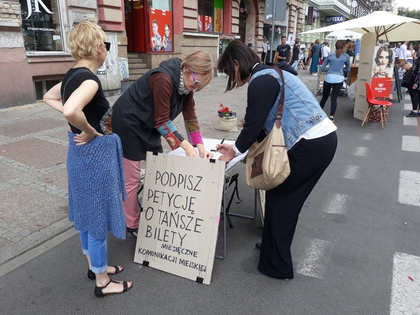 Pierwszy taki Street Day w Szczecinie. Piesi opanowali ulicę Rayskiego [ZDJĘCIA, WIDEO] 