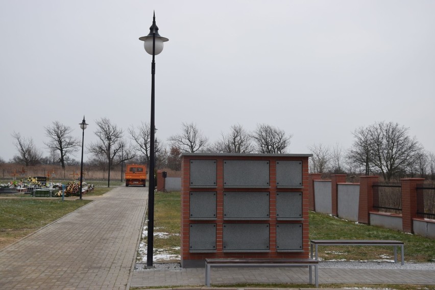 Cmentarz komunalny w Wieluniu. Pochówki w kolumbarium mają być możliwe od stycznia