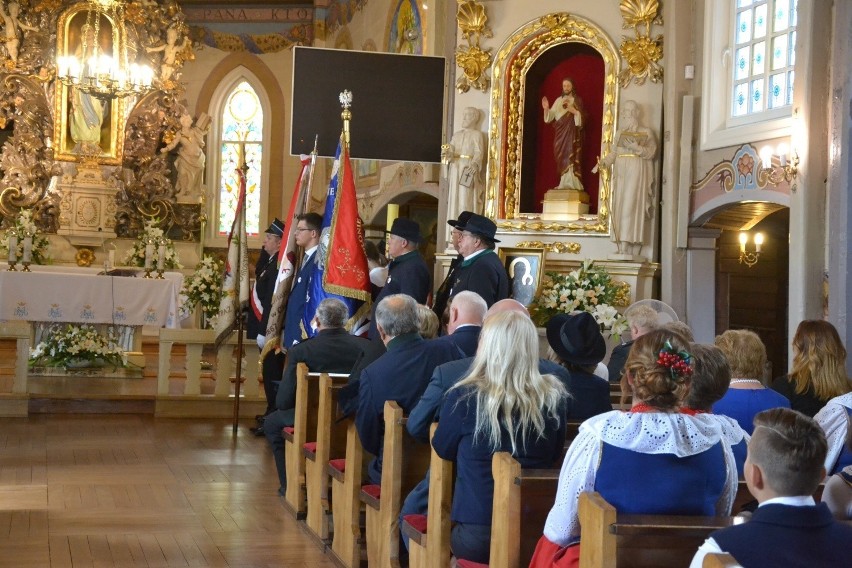 Pomnik to wspólna inicjatywa Kurkowego Bractwa Strzeleckiego...