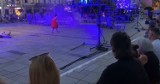 Wadowice. Były poseł zgorszony spektaklem plenerowym przed papieską bazyliką. Zarzut? Autor sztuki to noblista i "lewak" [WIDEO] 9.08.2021