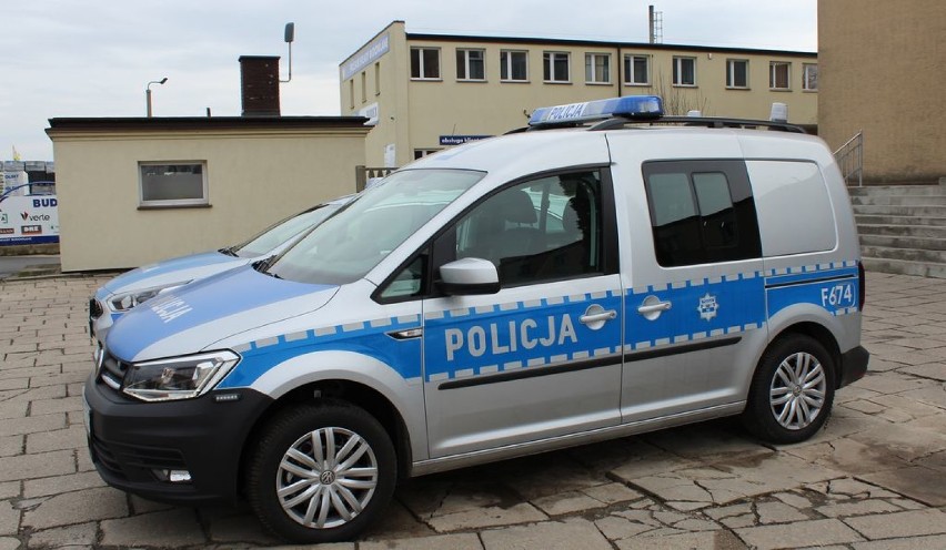 Wieluńska policja otrzymała kolejne nowe radiowozy[FOTO]