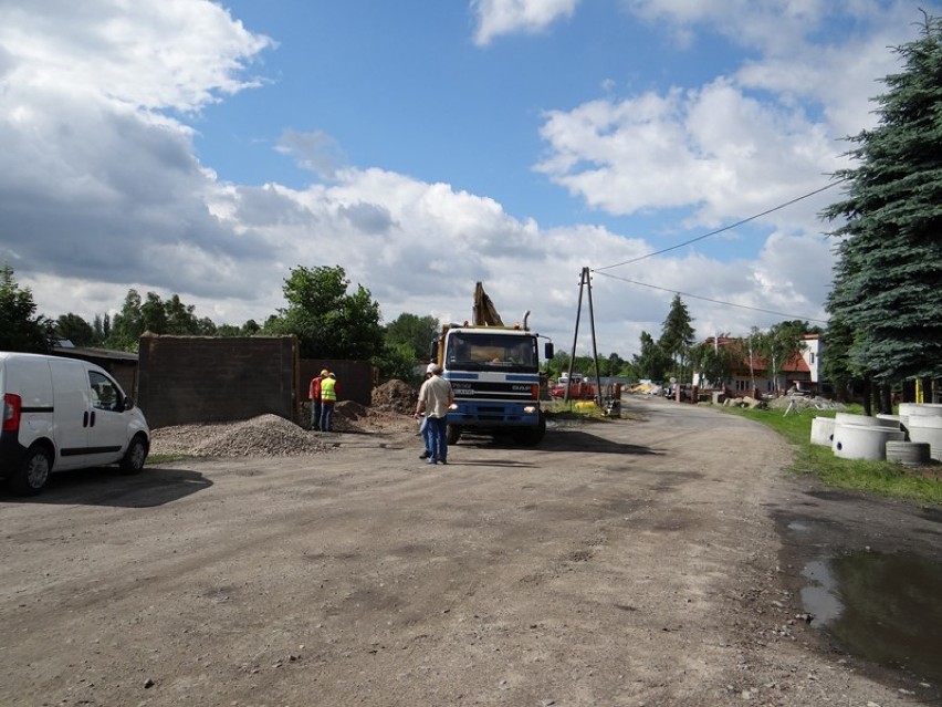 MPWiK buduje kanalizację w Henrykowskiej i Długosza