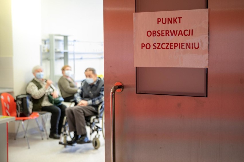 Powiat opolski chce uruchomić punkt szczepień masowych w...