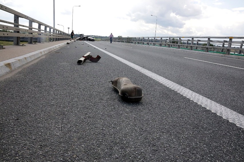 Koszmarny wypadek na S3 pod Legnicą, cztery osoby ranne, zobaczcie zdjęcia