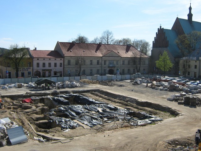 Święto miasta nie może odbyć się w tym roku na olkuskim rynku, to wciąż plac budowy