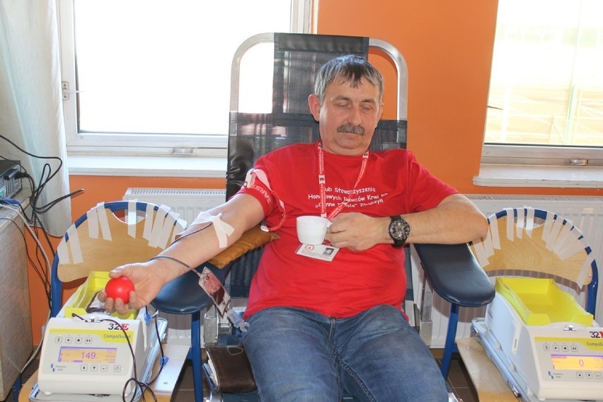 Oddawanie krwi jest dobrowolnie i bezinteresownie, a pomoc...