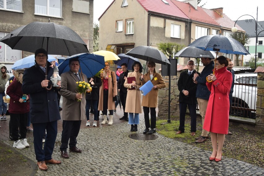 Uroczyste obchody 79. rocznicy powstania w getcie warszawskim. Akcja "Żonkile" w Wieluniu
