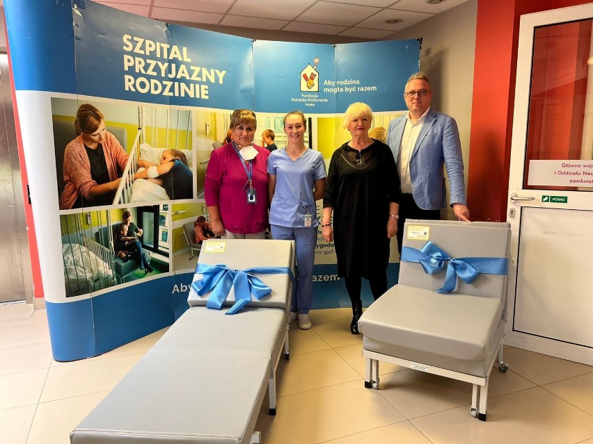 Szpital w Zgorzelcu otrzymał dziesięć łóżek dla rodziców od...