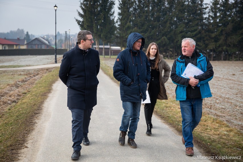 Ponad 2,7 miliona złotych wydadzą na nowoczesne oświetlenie...