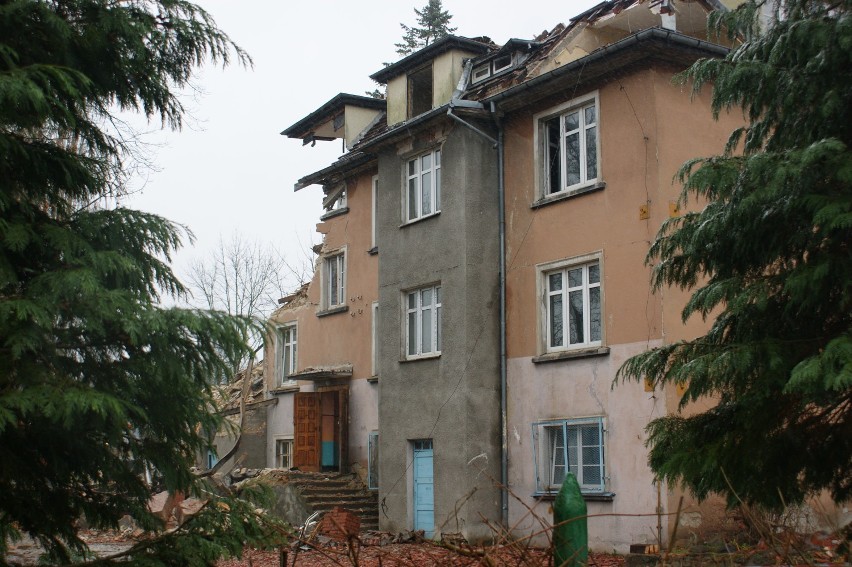 Zdjęcia z rozbiórki domu dziecka w Gorzowie