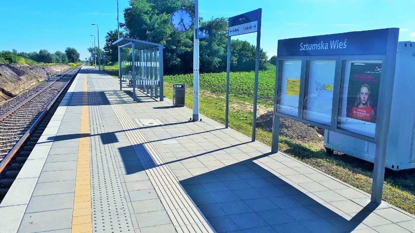 Malbork. Pociągi do Kwidzyna w niedzielę nie pojechały, nadal obowiązywać będzie komunikacja zastępcza. Kiedy koniec inwestycji?