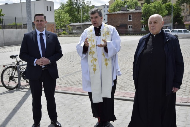 Parking przy ulicy jagiellońskiej został pobłogosławiony przez biskupa łowickiego