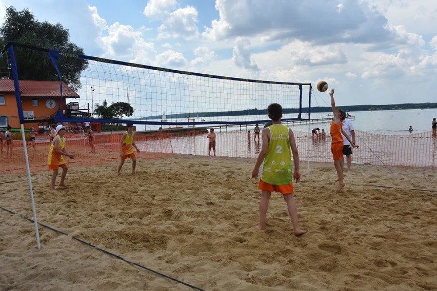 Zbąszyń: Siatkówka plażowa w "Łazienkach" - 19 lipca 2020 [ZDJĘCIA]                        