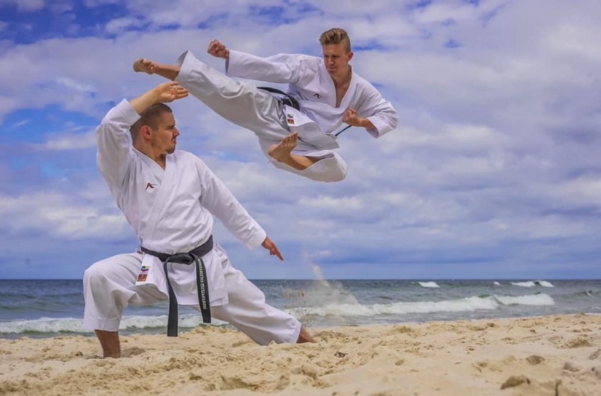 Oborniccy karatecy ciężko trenowali by dobrze rozpocząć sezon