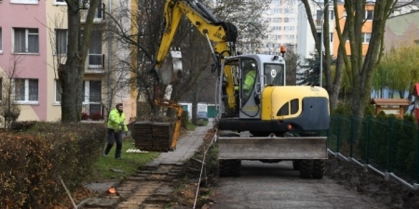 Remont drogi wewnętrznej na osiedlu Armii Krajowej w...