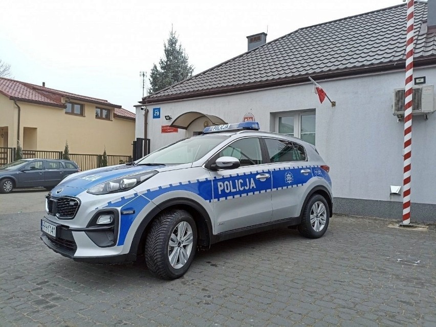 Powiat lubelski. Policjanci z Zakrzewa dostali prezent na święta. To nowoczesny radiowóz. Zobacz zdjęcia