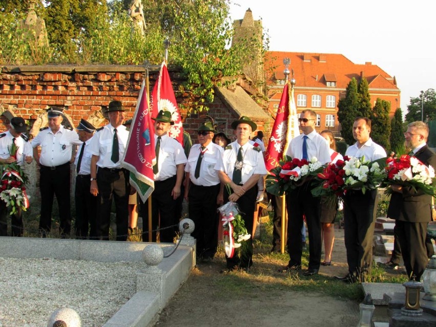 Września: Rocznica wybuchu II wojny światowej.