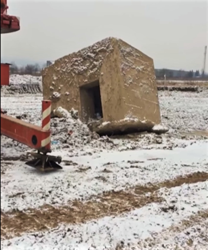 Barcice. Pasjonaci historii z Sądecczyzny chcą stworzyć skansen z fortyfikacjami. Jest już jeden schron [ZDJĘCIA]