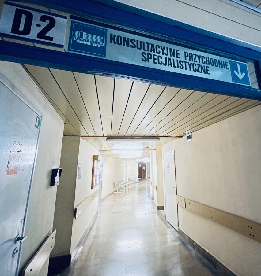 Szpital w Kaliszu apeluje: Nie blokujcie kolejki do poradni specjalistycznych