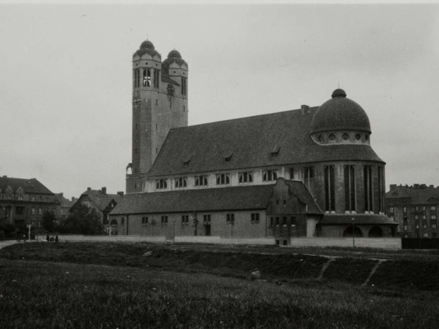 Bytom. Kościół pw. św. Barbary, lata 30 XX w.