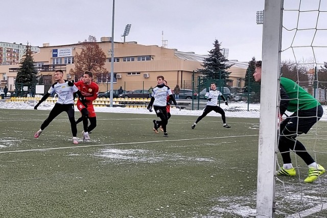 GKS Bełchatów ukarany minusowymi punktami. Trzecioligowe sparingi