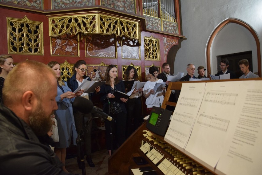60 lat Szkoły Muzycznej w Szczecinku. Huczne obchody jubileuszu [zdjęcia]