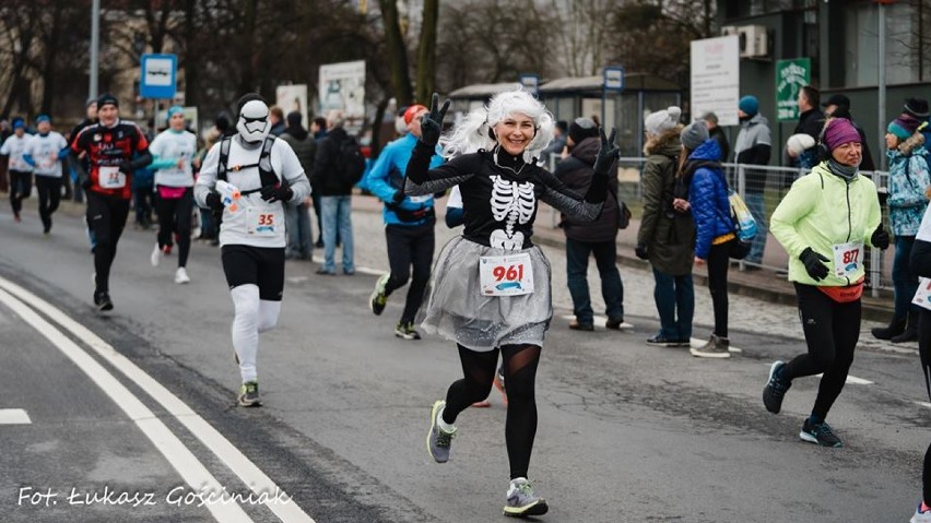 34. edycja Ulicznego Biegu Sylwestrowego w Trzebnicy