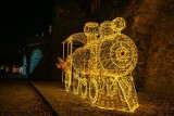 Złoty pociąg stanął w Ogrodach Światła w zamku Książ!