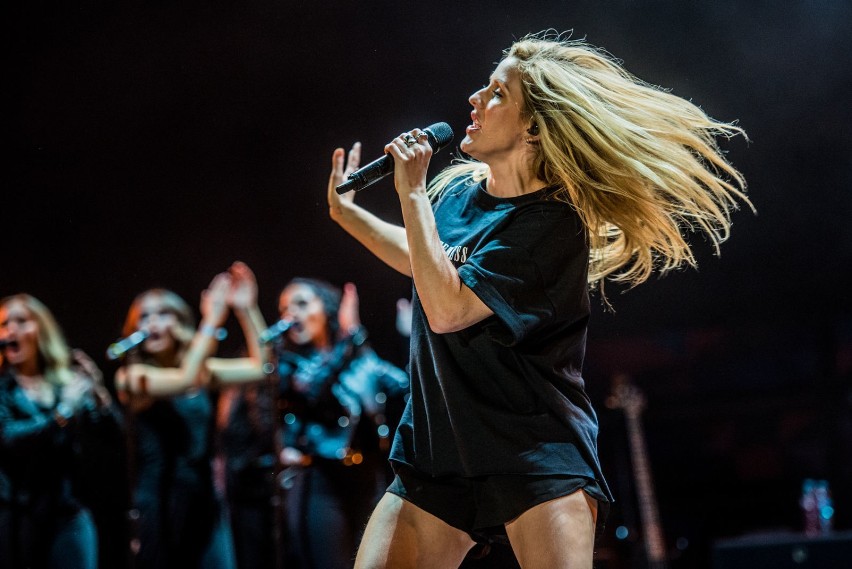 Ellie Goulding podczas koncertu w Krakowie