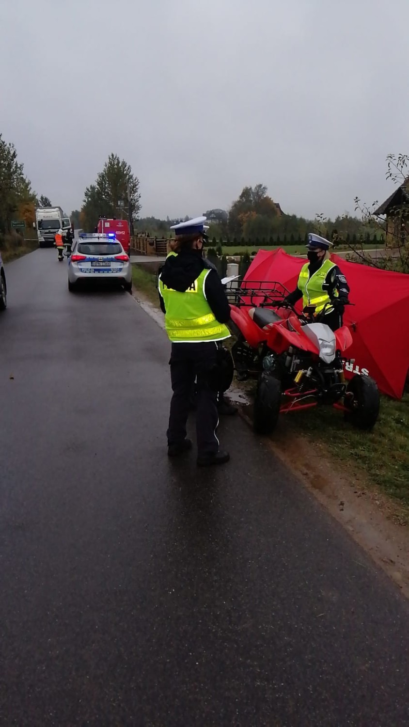 Wypadek w Parchowie. Nie żyje 70-latek. Dachował quadem