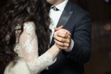 "Rozwód kościelny". Powody, które mogą unieważnić małżeństwo kościelne. Czy jest wśród nich zdrada?