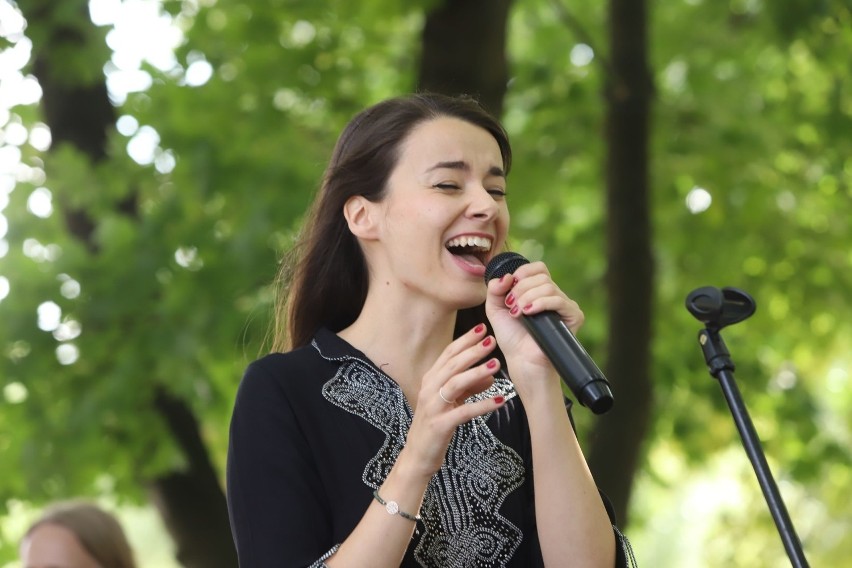 Piknik u Grohmana już po raz drugi w sezonie 2019. W niedzielę (14 lipca) śpiewała Karolina Skrzyńska