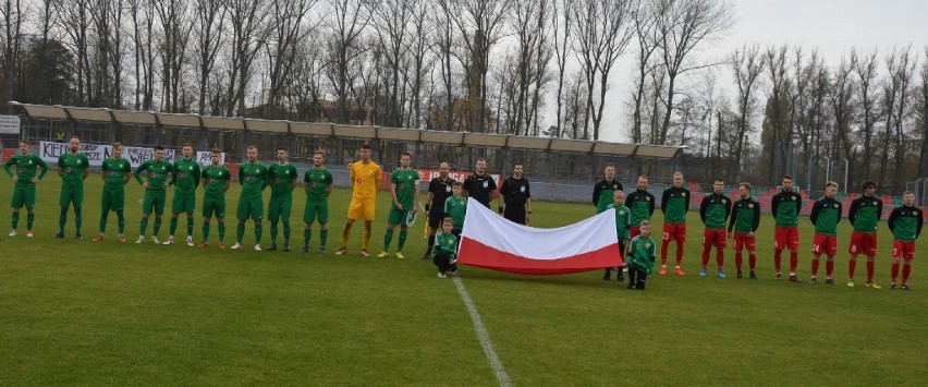 Piłkarze Lechii remisują u siebie ze Świtem Nowy Dwór Maz.
