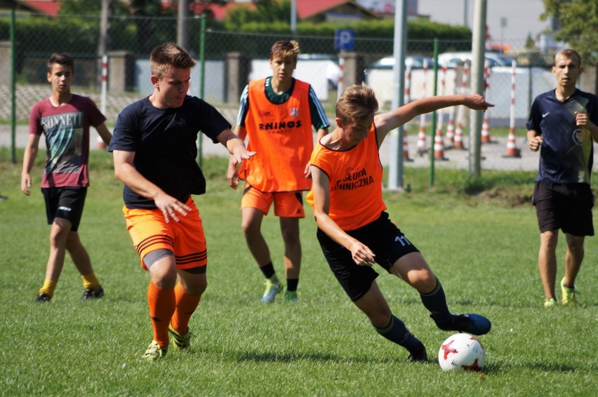 Turniej Piłki Nożnej Drużyn Amatorskich w Inowrocławiu [zdjęcia] 