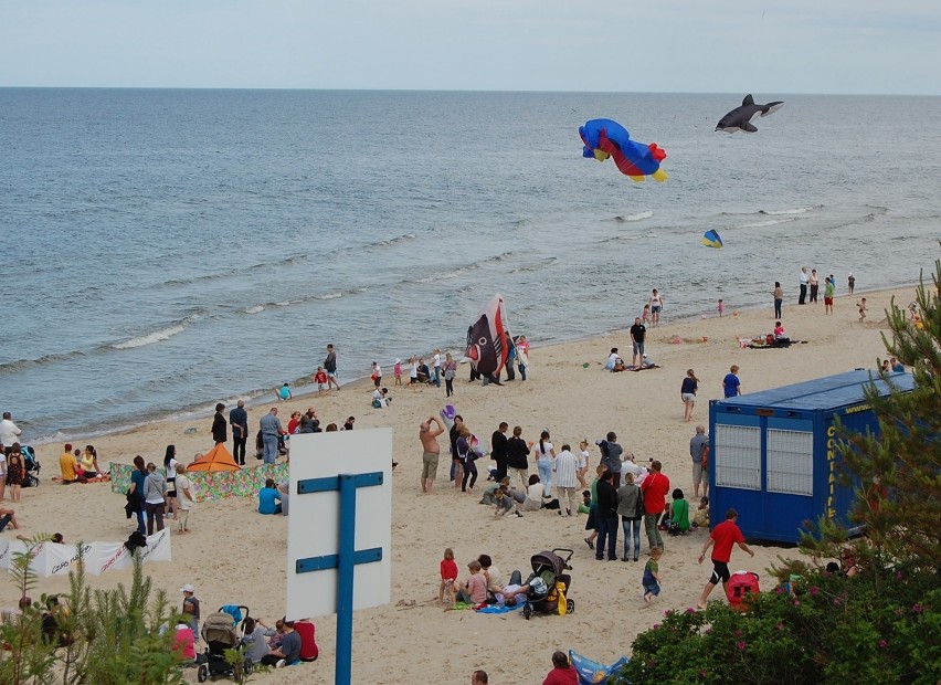 Pokaz Latawców na plaży w Sztutowie: Mieszkańcy i turyści podziwiali piękne latawce