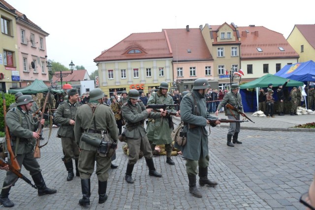 Piknik militarny w Wodzisławiu Śląskim. Majówka 2014.