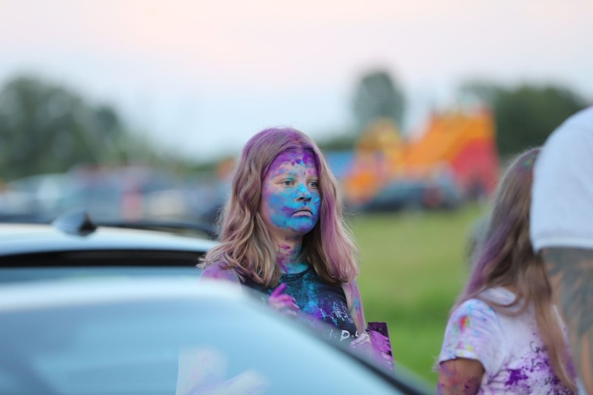 Festiwal kolorów w Sandomierzu. Zobacz, jak wyglądała zabawa [ZDJECIA]