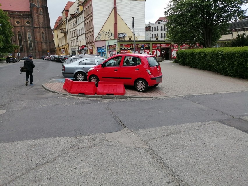 Mistrz parkowania w Legnicy