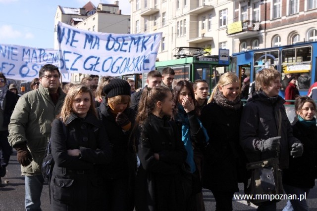 Kuria arcybiskupia i władze miasta uzgodniły, że za czas ...