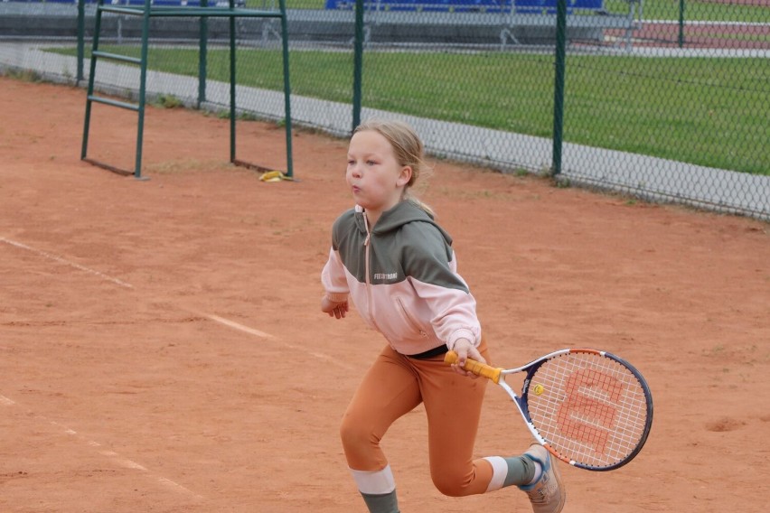 Turniej tenisa dla dzieci w Międzyrzeczu.