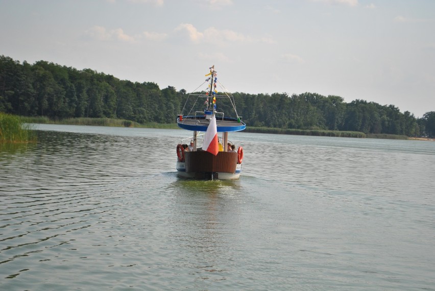 Rejs stateczkiem Ustronie po Jeziorze Wolsztyńskim