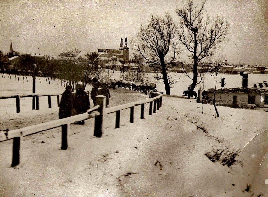 883. urodziny Łowicza (Zdjęcia ze strony Stara Fotografia Zatrzymać Czas Łowicz i Okolice)