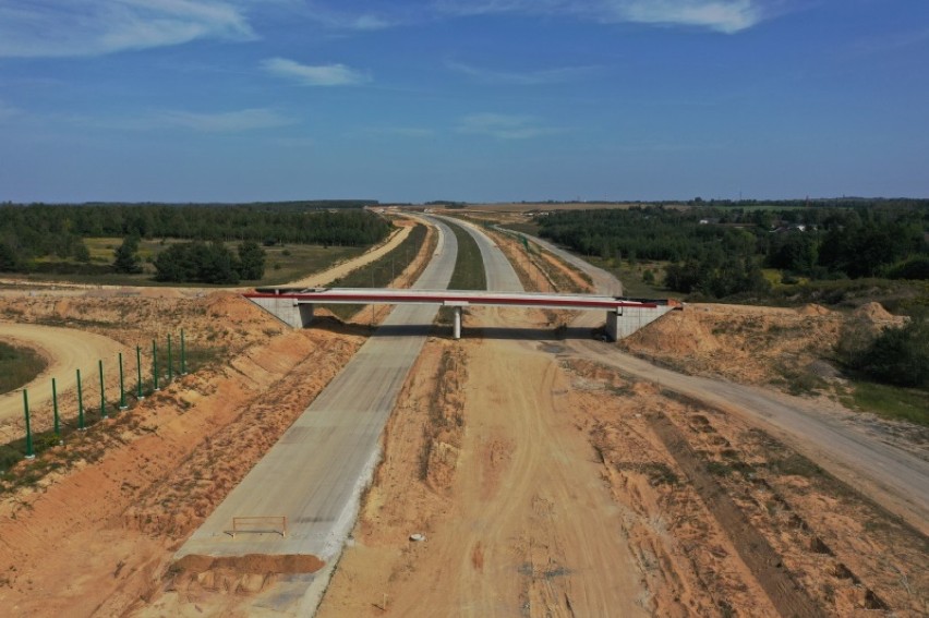 Budowa autostradowej obwodnicy Częstochowy [ZDJĘCIA LOTNICZE] Kiedy prace zostaną zakończone? GDDKiA twierdzi, że w tym roku