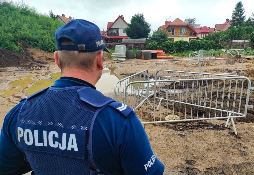 Grajewo. Znaleziono niewybuch na terenie placu budowy nowego Sądu Rejonowego przy ul. Wojska Polskiego (zdjęcia)