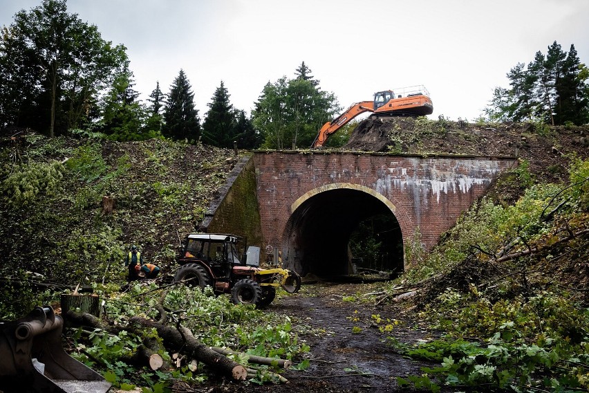 Wałbrzych: Za kilka dni zniknie wiadukt kolejowy na...